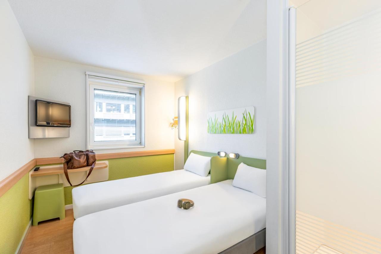 Hotel Ibis Budget West Zurigo